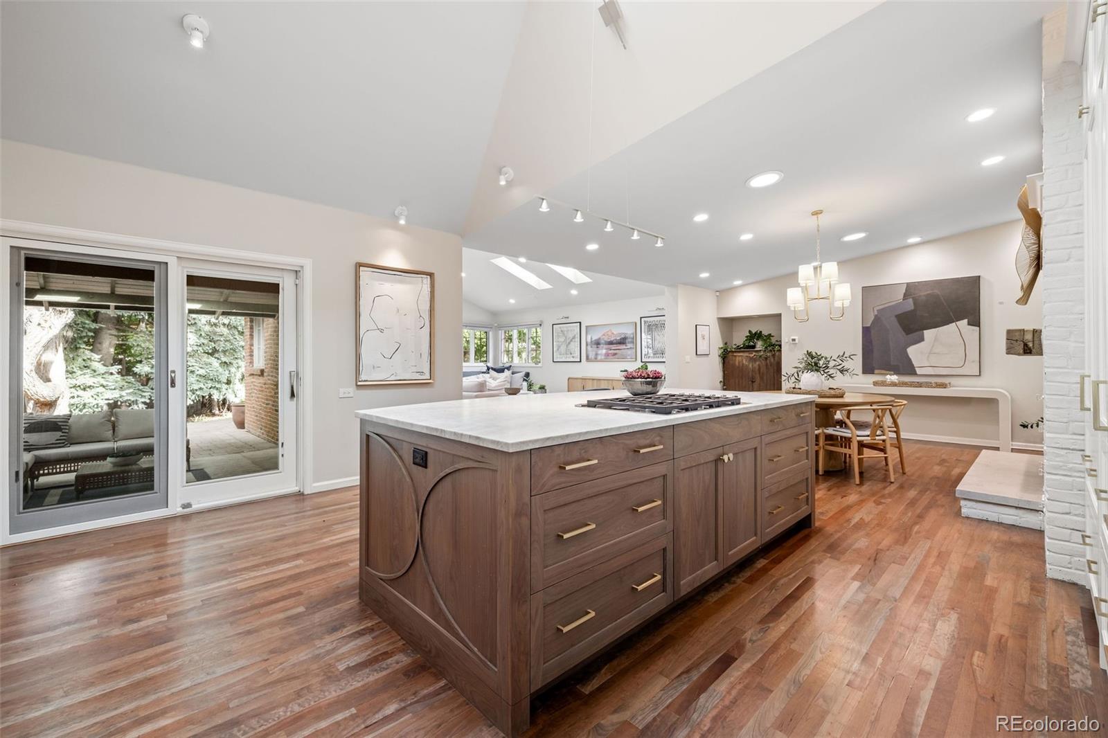 MLS Image #6 for 2901 e floyd drive,denver, Colorado