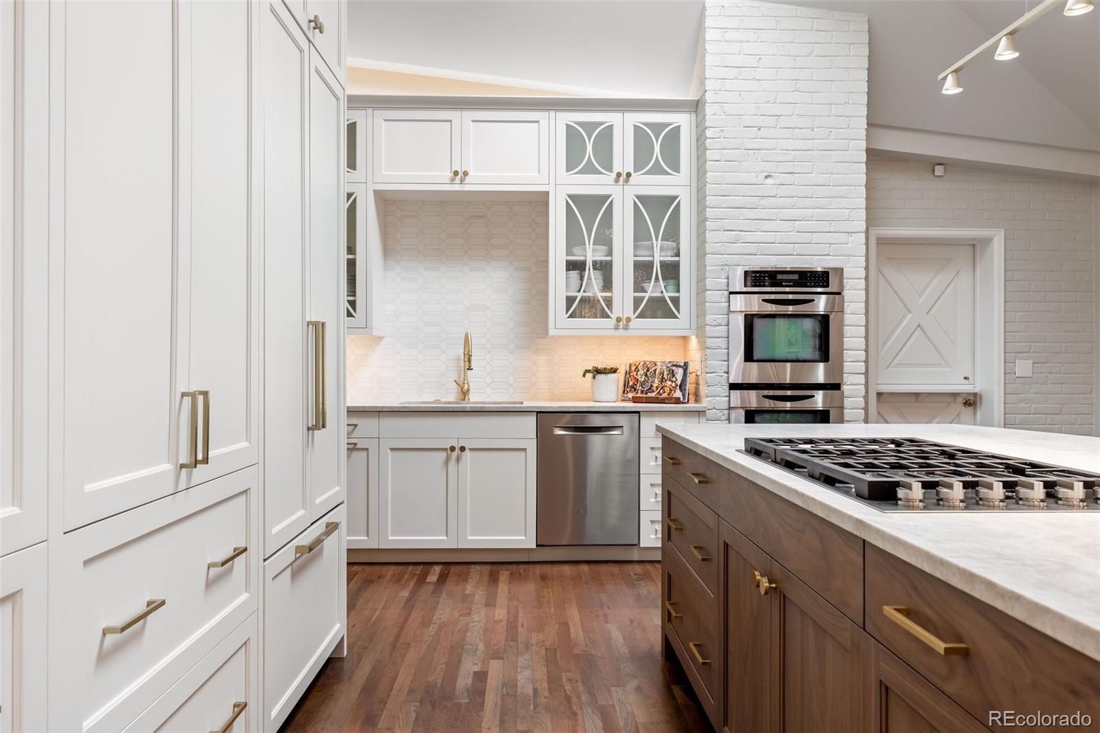 MLS Image #9 for 2901 e floyd drive,denver, Colorado