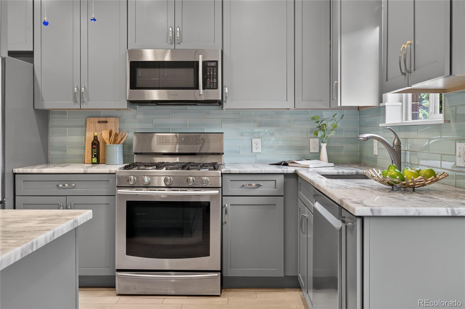 MLS Image #12 for 3348 w 46th avenue,denver, Colorado