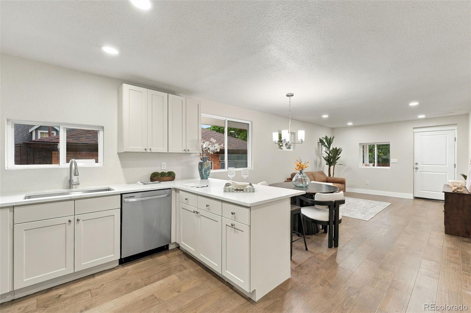 MLS Image #6 for 5171  stuart street,denver, Colorado
