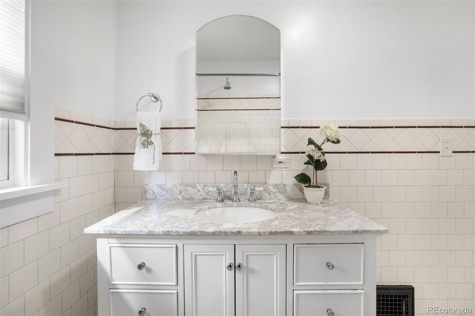 MLS Image #9 for 4621 w 30th avenue,denver, Colorado