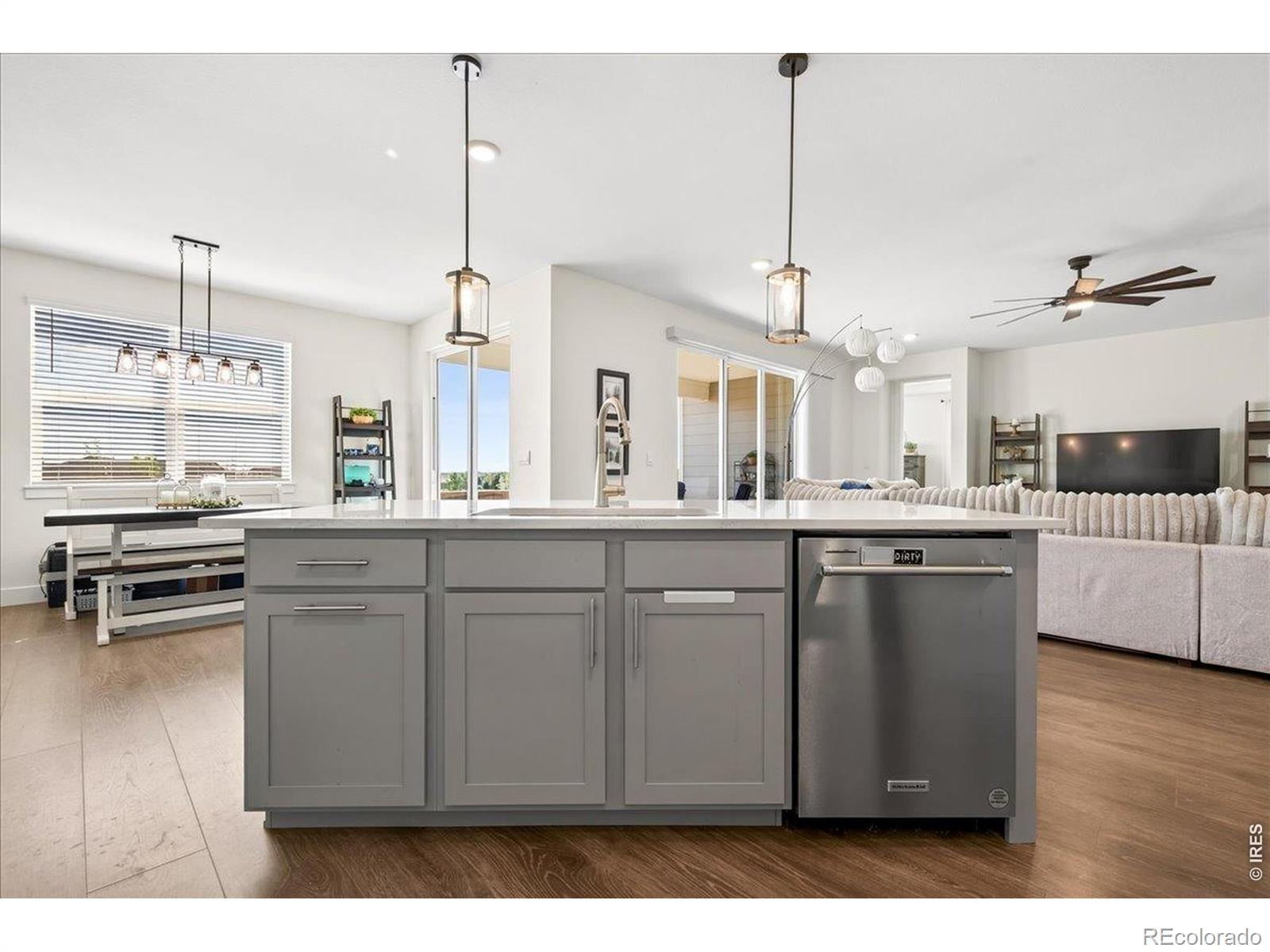 MLS Image #10 for 15774  spruce street,thornton, Colorado