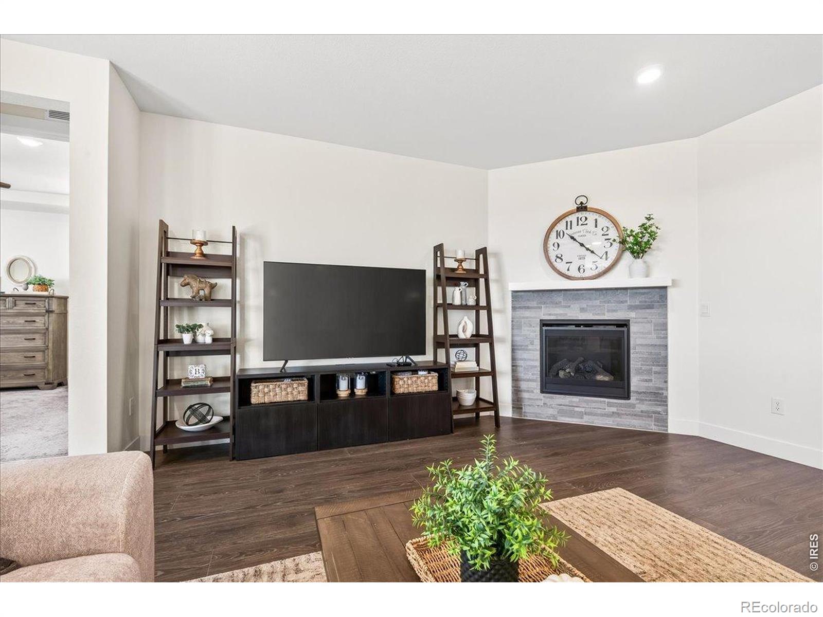 MLS Image #5 for 15774  spruce street,thornton, Colorado
