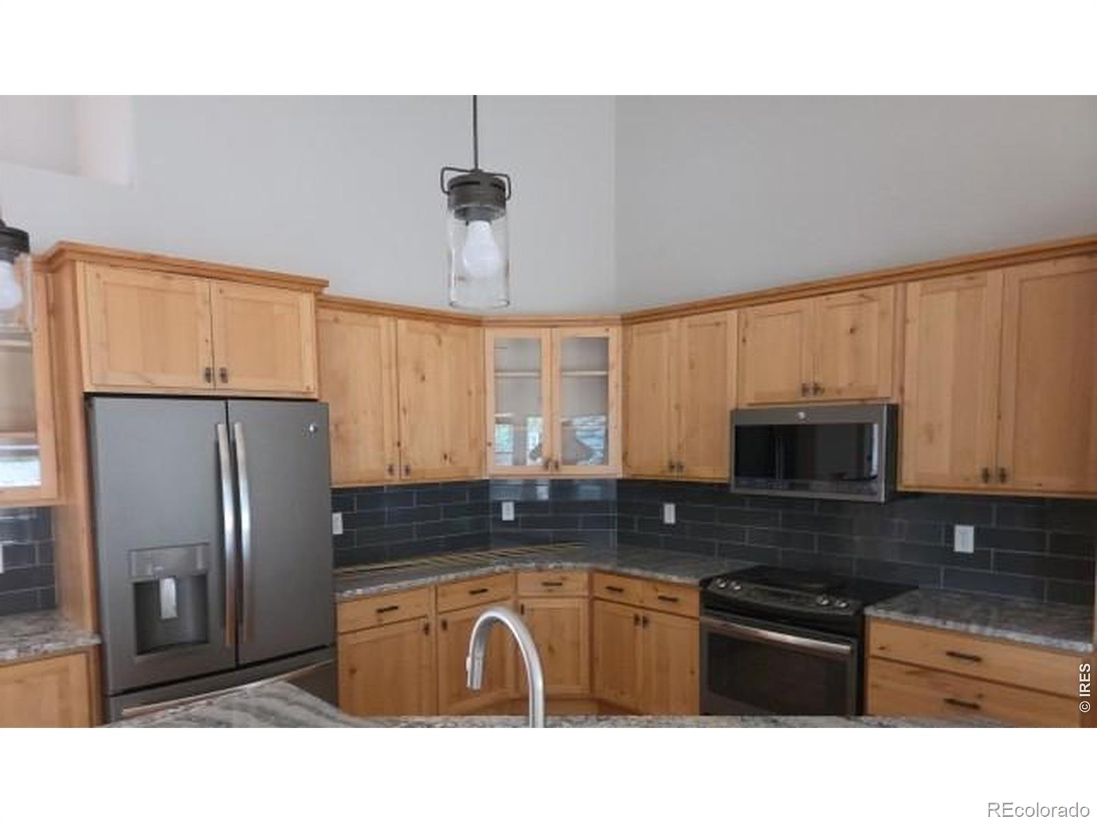 MLS Image #10 for 1756  green river drive,windsor, Colorado