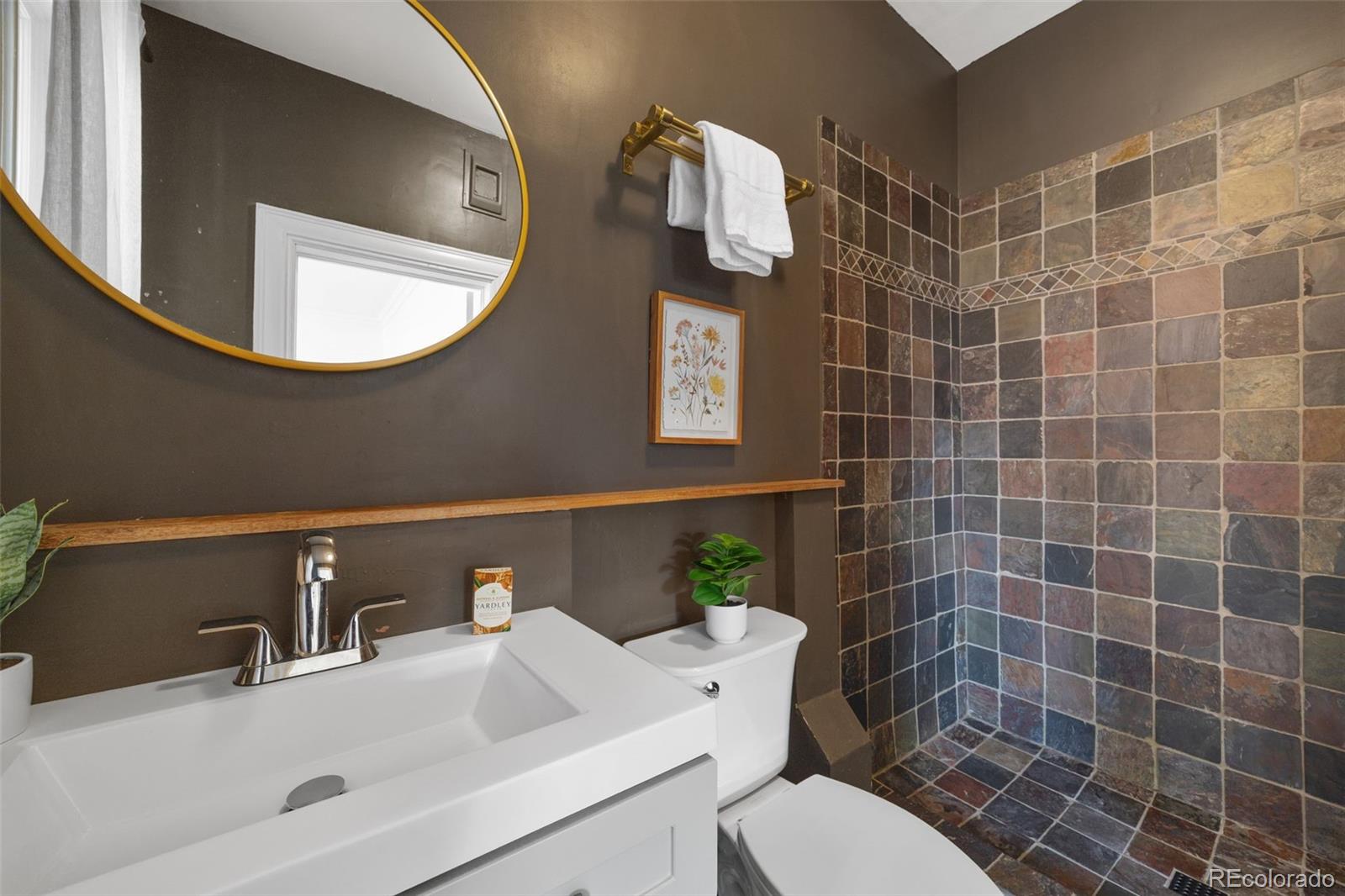 MLS Image #18 for 1319 e 23rd avenue,denver, Colorado