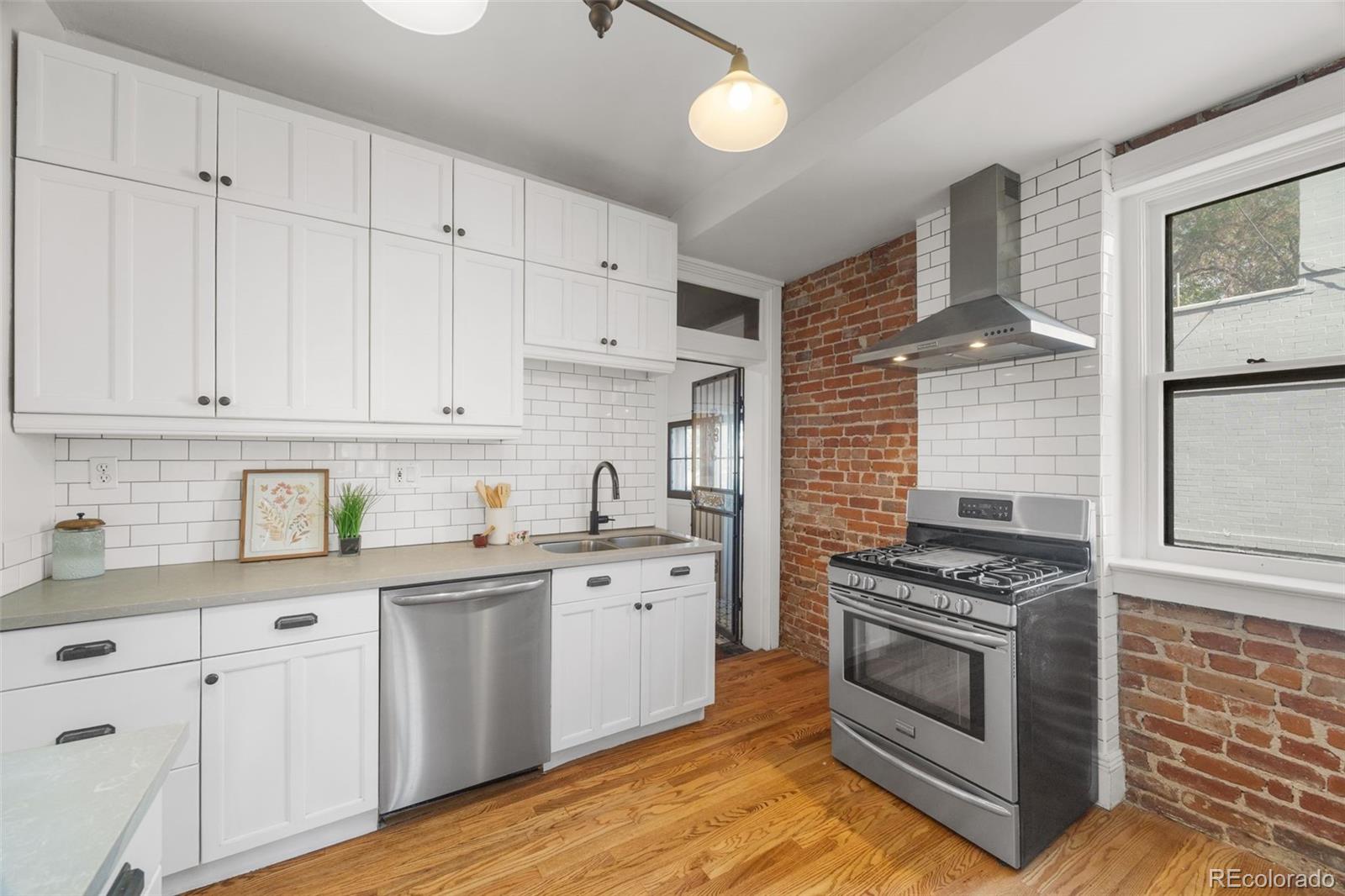 MLS Image #3 for 1319 e 23rd avenue,denver, Colorado