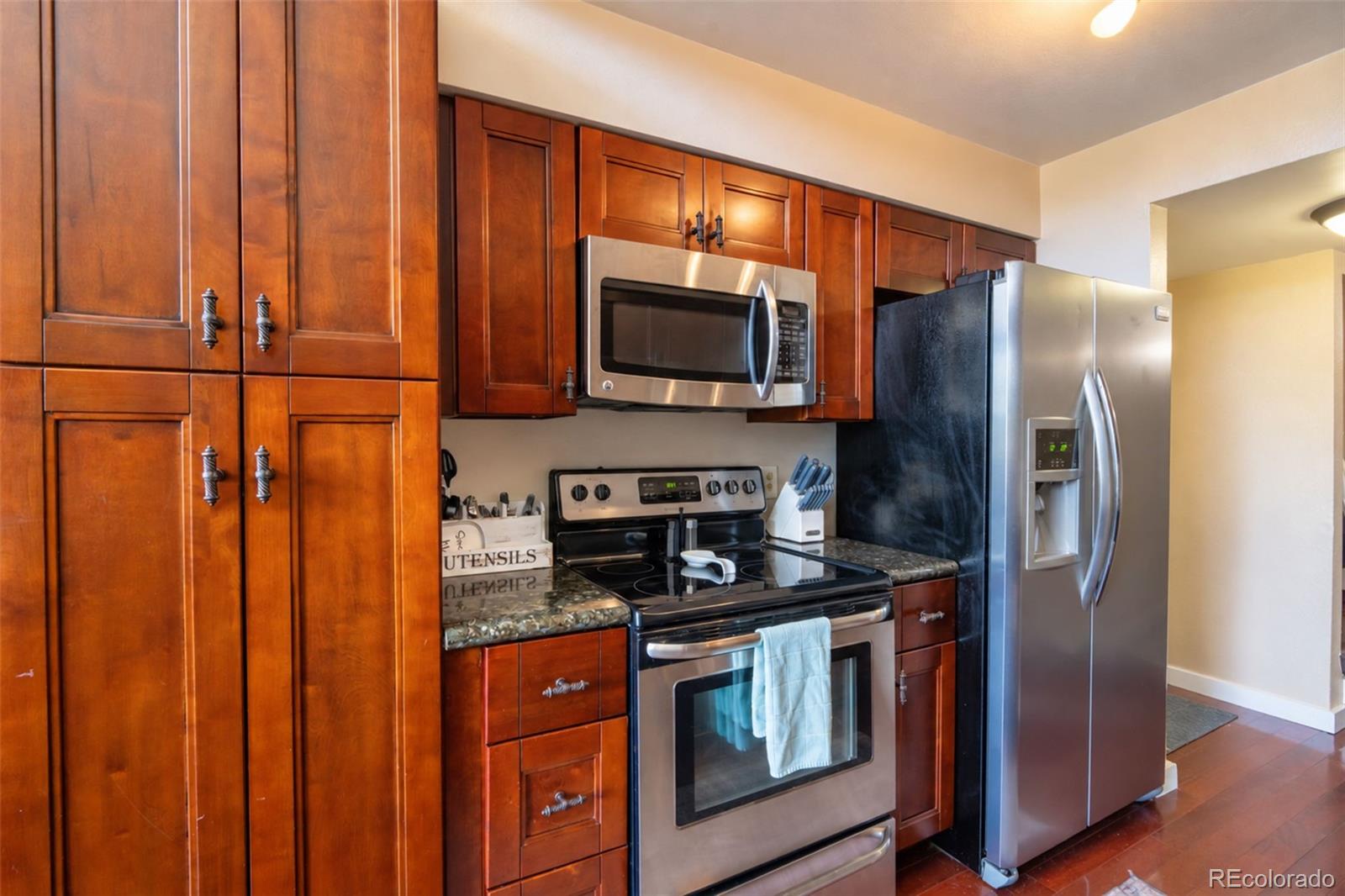 MLS Image #2 for 3626 s granby way,aurora, Colorado