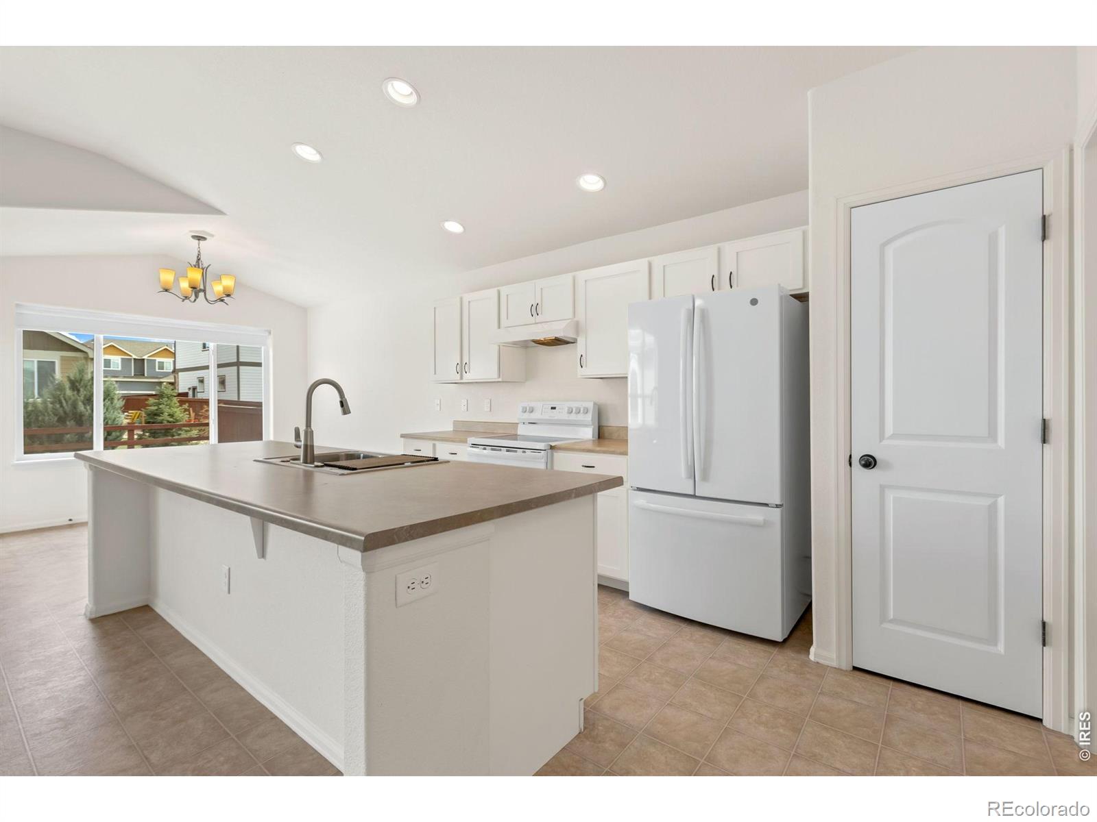 MLS Image #8 for 1723  thrive drive,windsor, Colorado