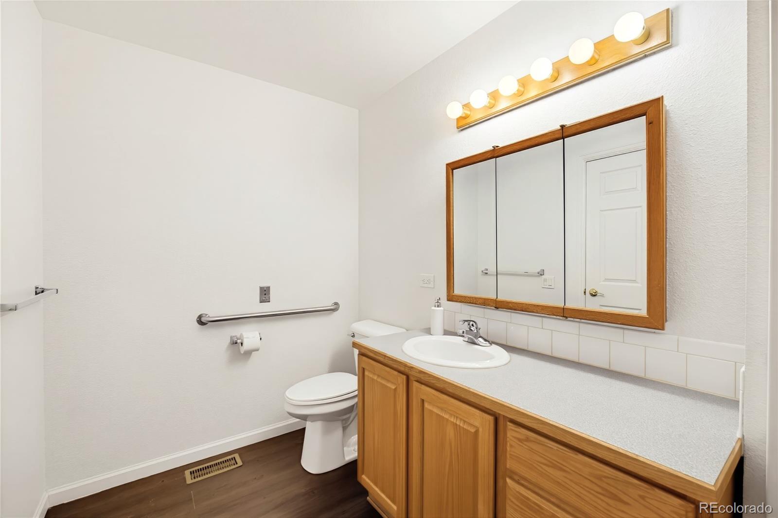 MLS Image #21 for 2247 s iola street,aurora, Colorado