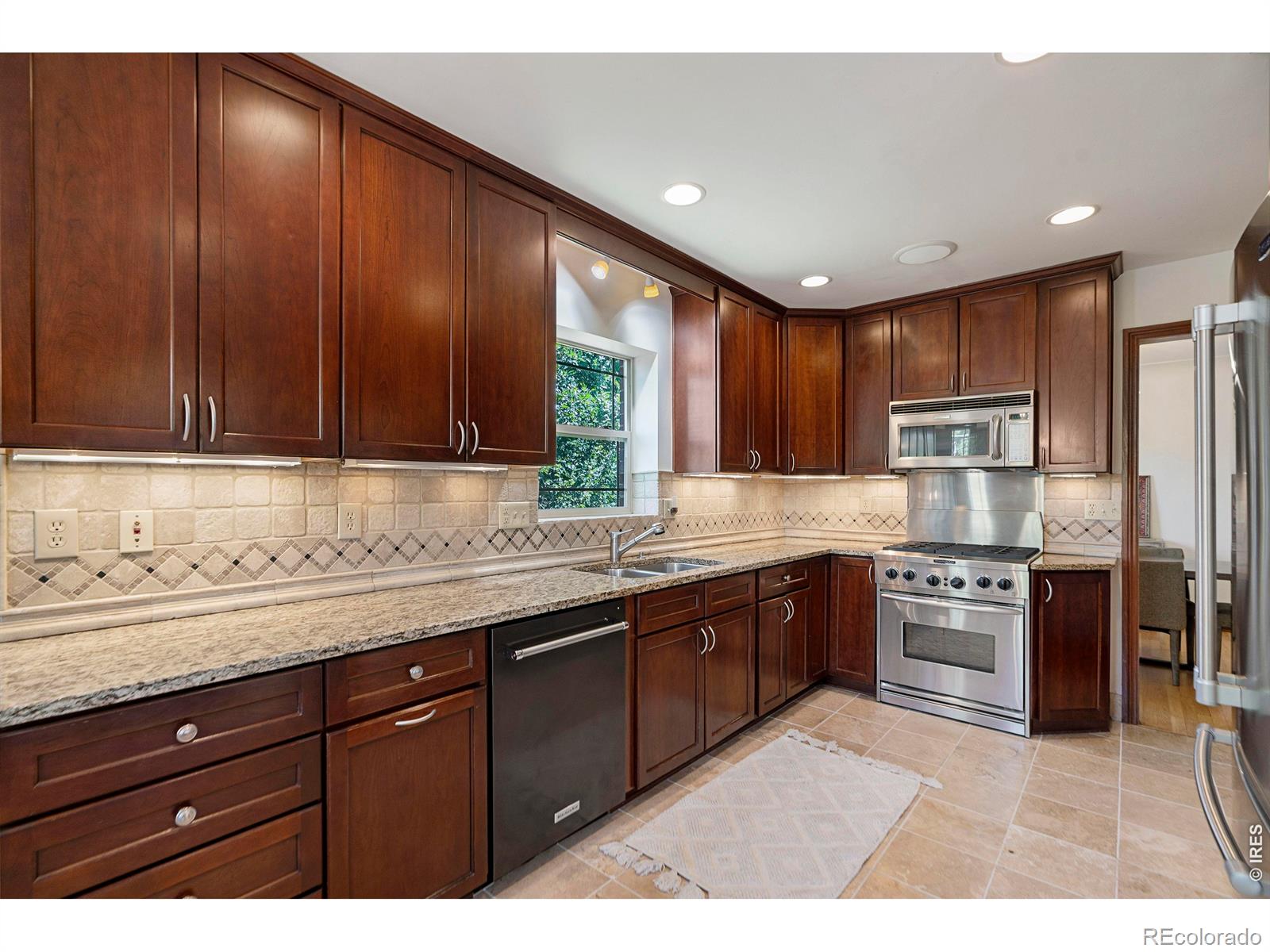 MLS Image #14 for 1090  bonnie brae boulevard,denver, Colorado