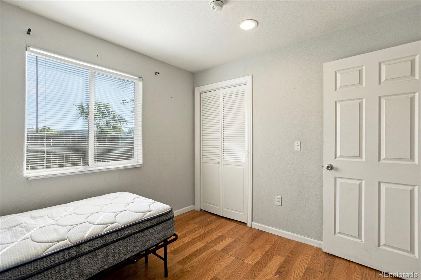 MLS Image #10 for 11959 e 7th avenue,aurora, Colorado