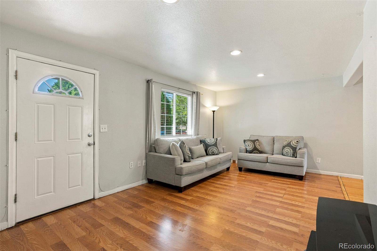MLS Image #3 for 11959 e 7th avenue,aurora, Colorado