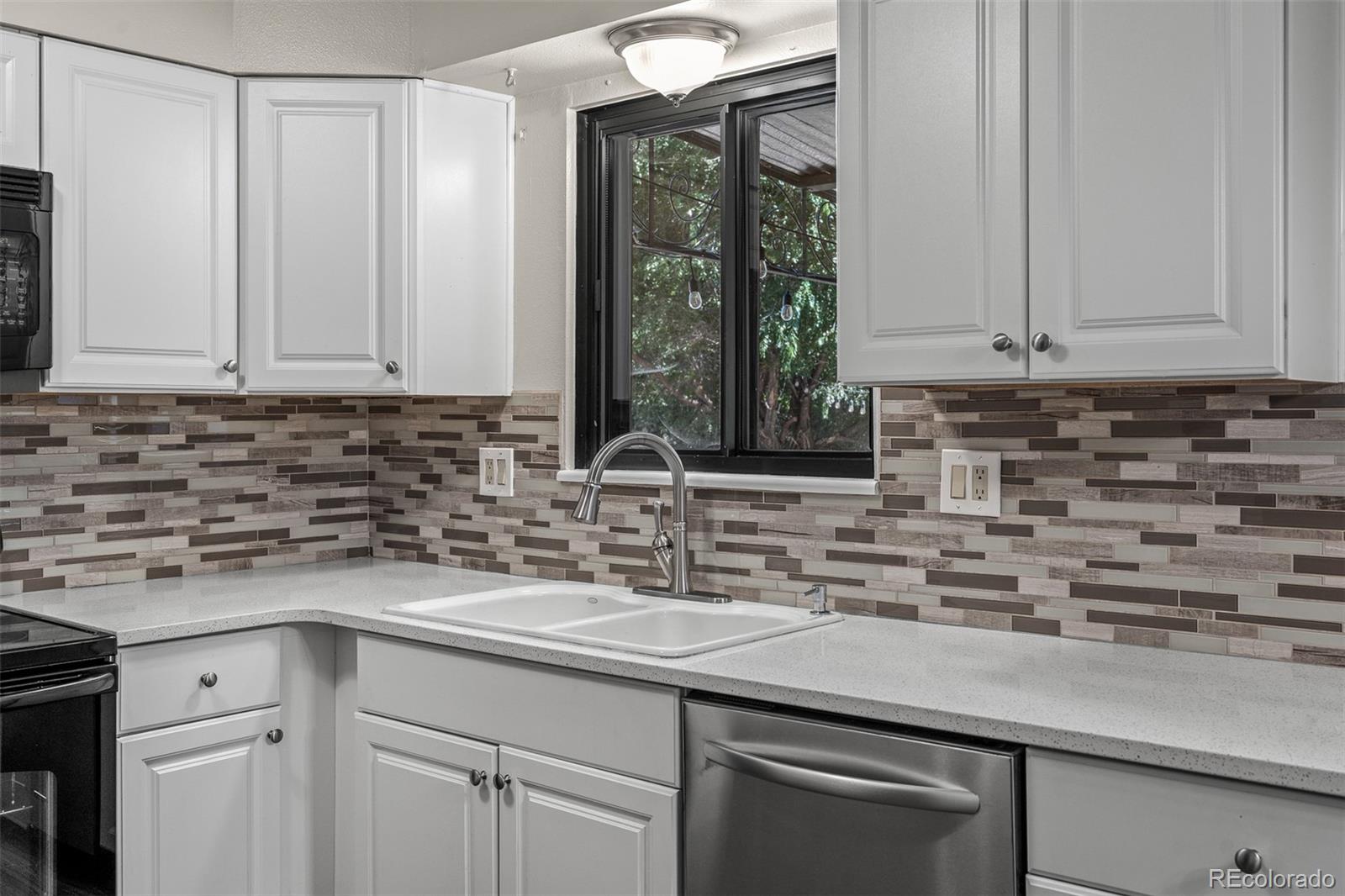 MLS Image #14 for 1675  mineola street,colorado springs, Colorado