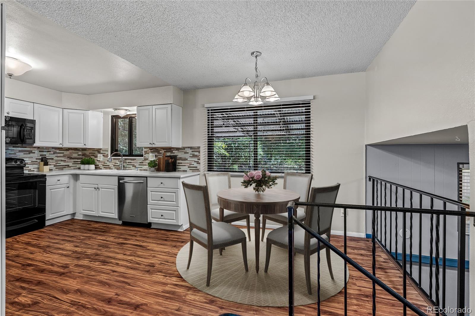 MLS Image #4 for 1675  mineola street,colorado springs, Colorado