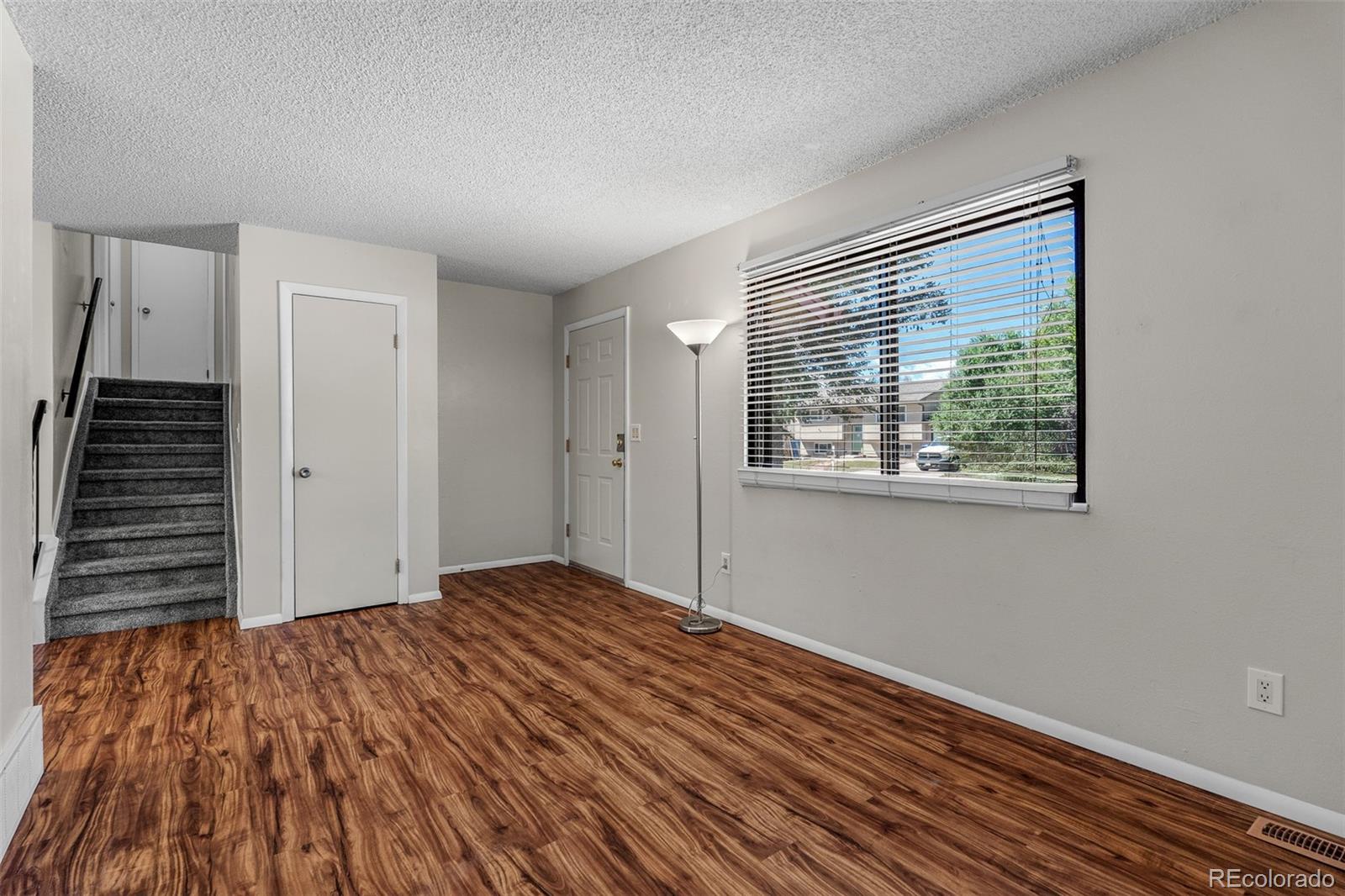 MLS Image #8 for 1675  mineola street,colorado springs, Colorado