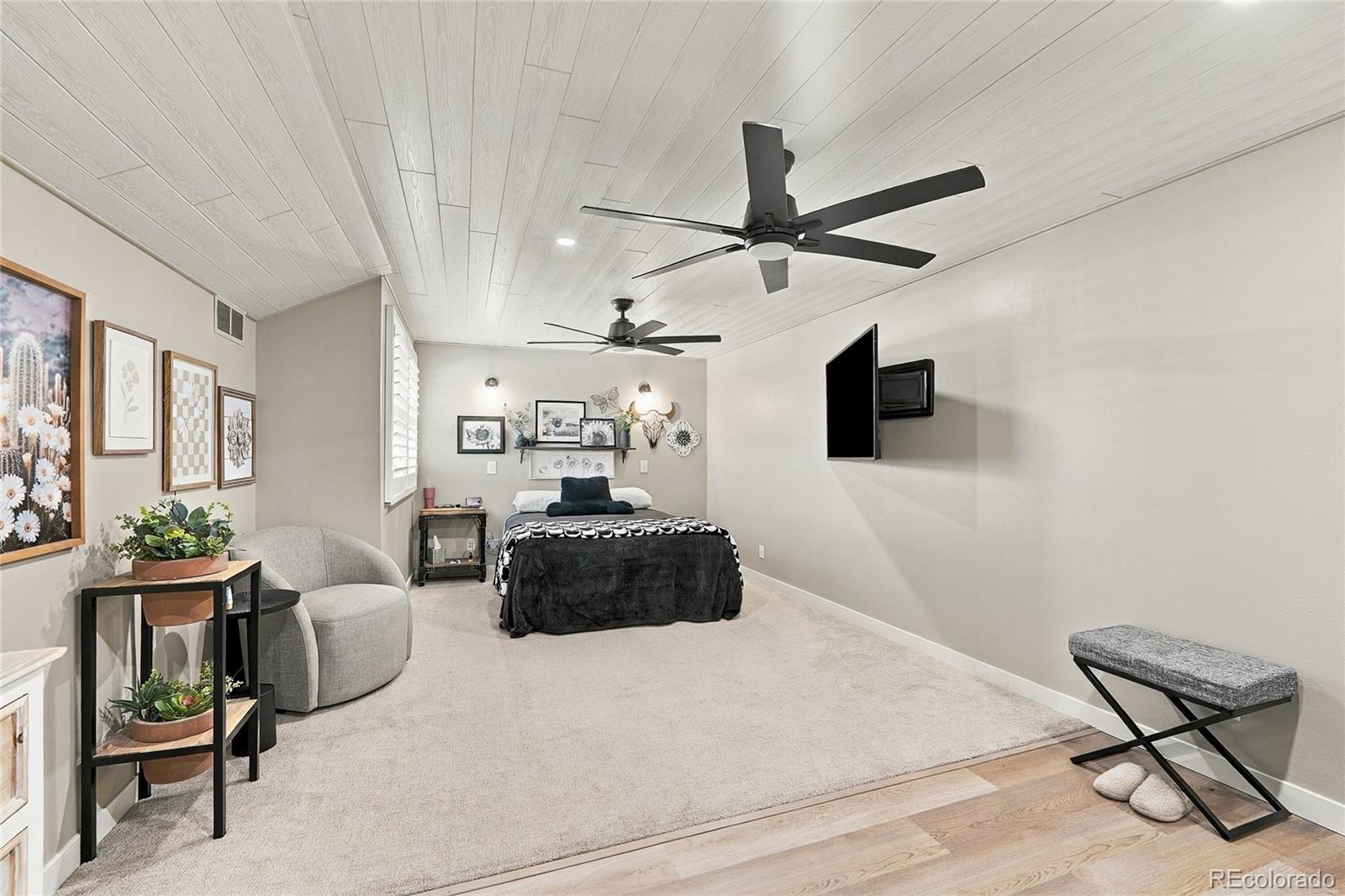 MLS Image #18 for 7098 s knolls way,centennial, Colorado