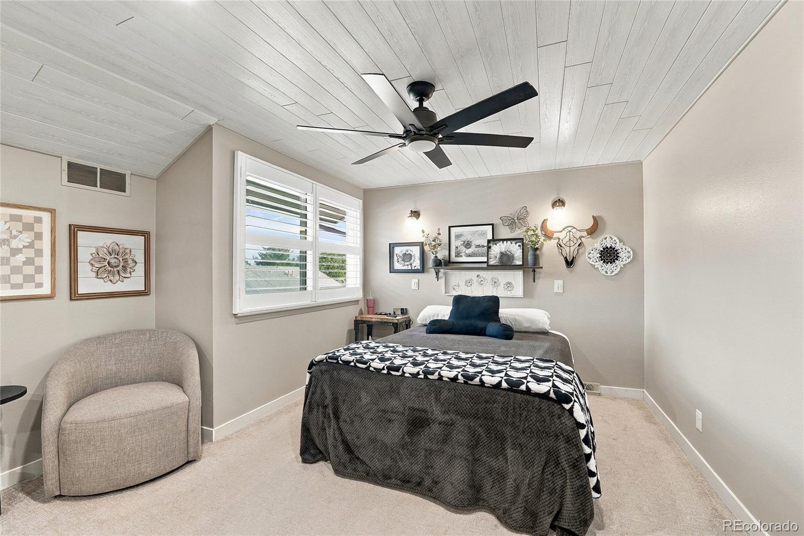 MLS Image #19 for 7098 s knolls way,centennial, Colorado