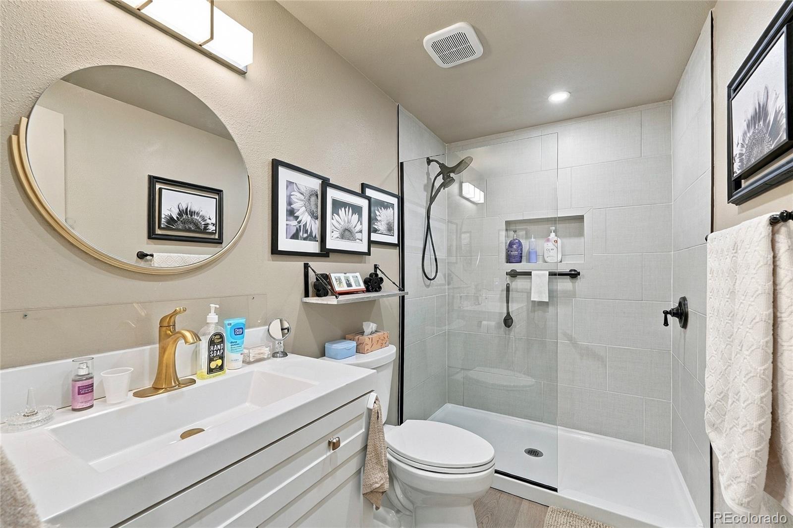 MLS Image #21 for 7098 s knolls way,centennial, Colorado