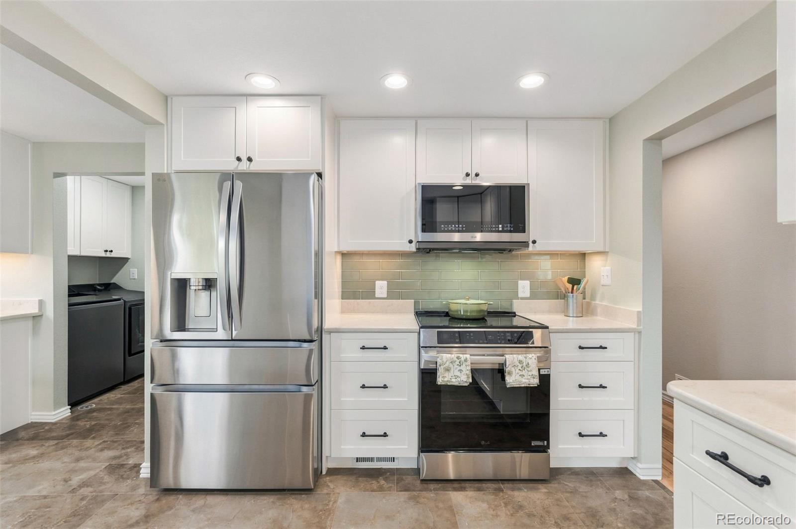 MLS Image #11 for 4580 w short place,denver, Colorado