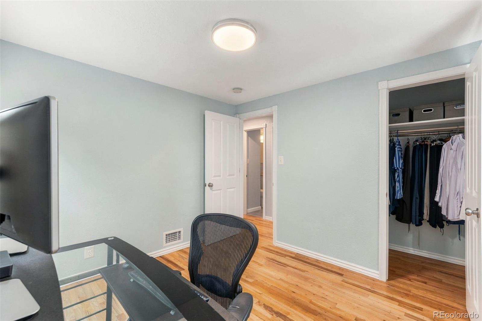 MLS Image #23 for 4580 w short place,denver, Colorado