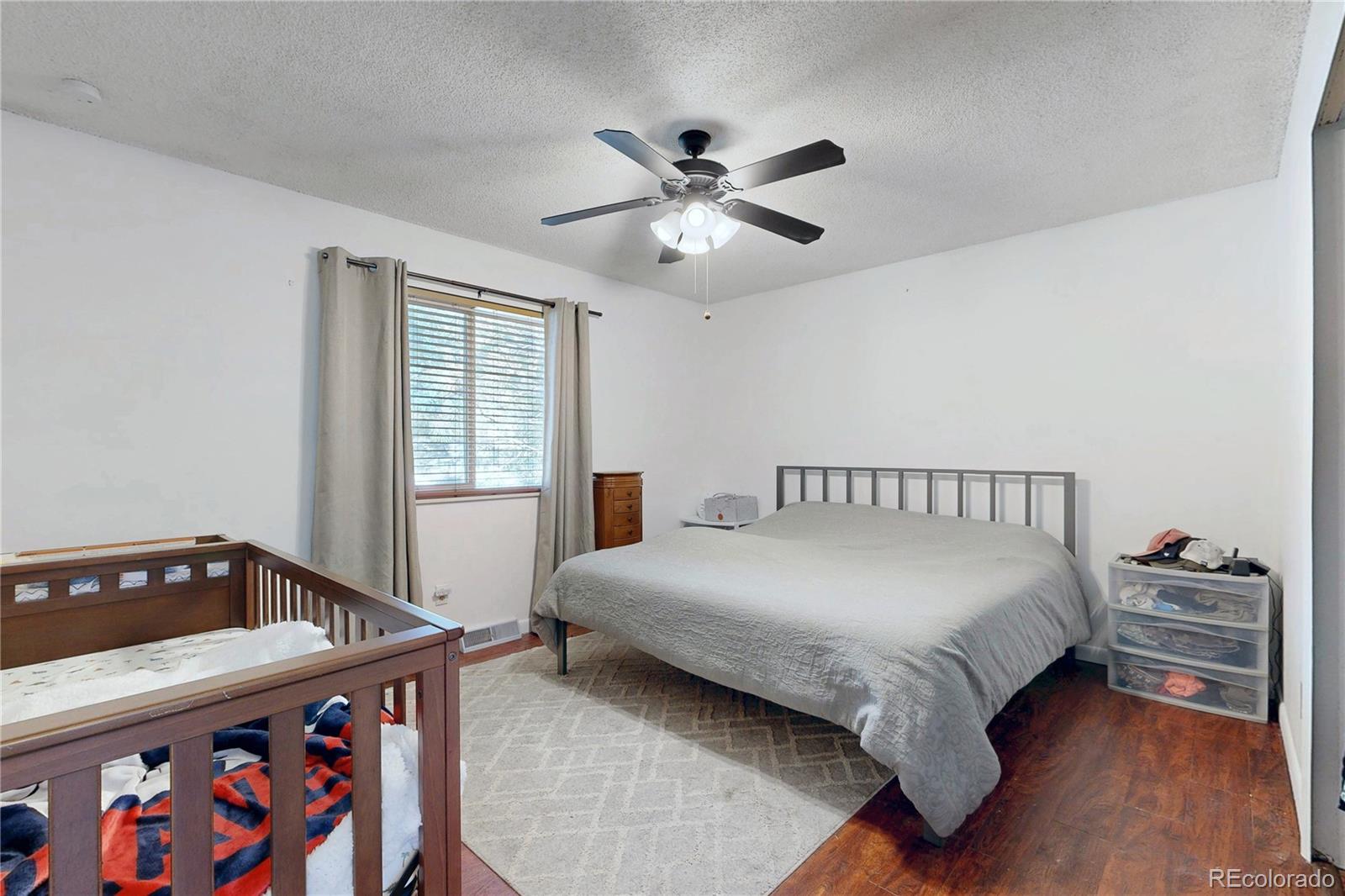 MLS Image #11 for 2342  33rd avenue,greeley, Colorado