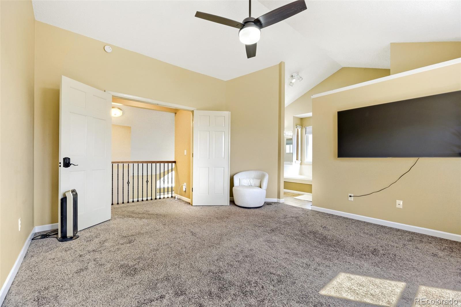 MLS Image #11 for 8274 s ogden circle,littleton, Colorado