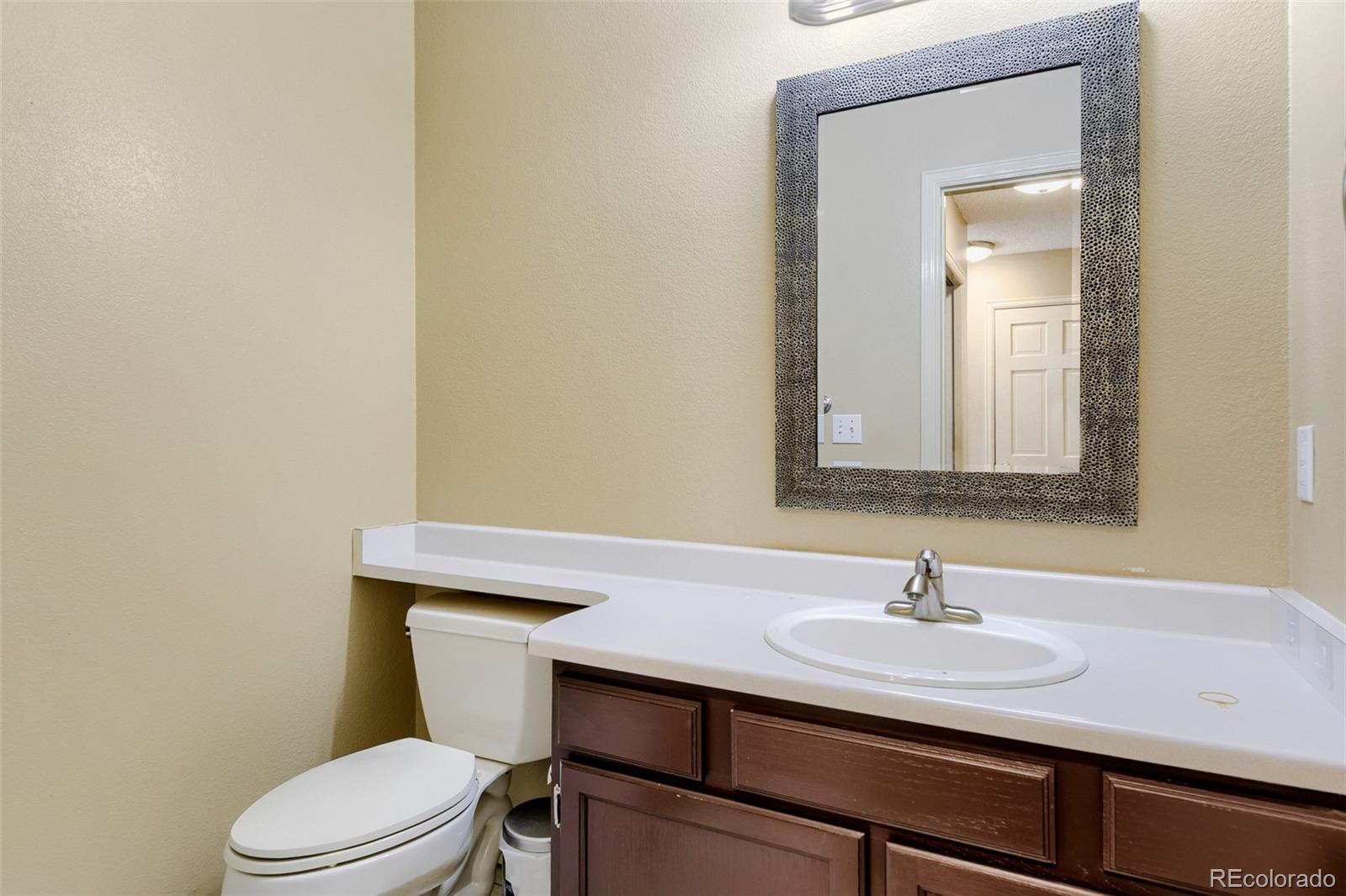MLS Image #19 for 8274 s ogden circle,littleton, Colorado