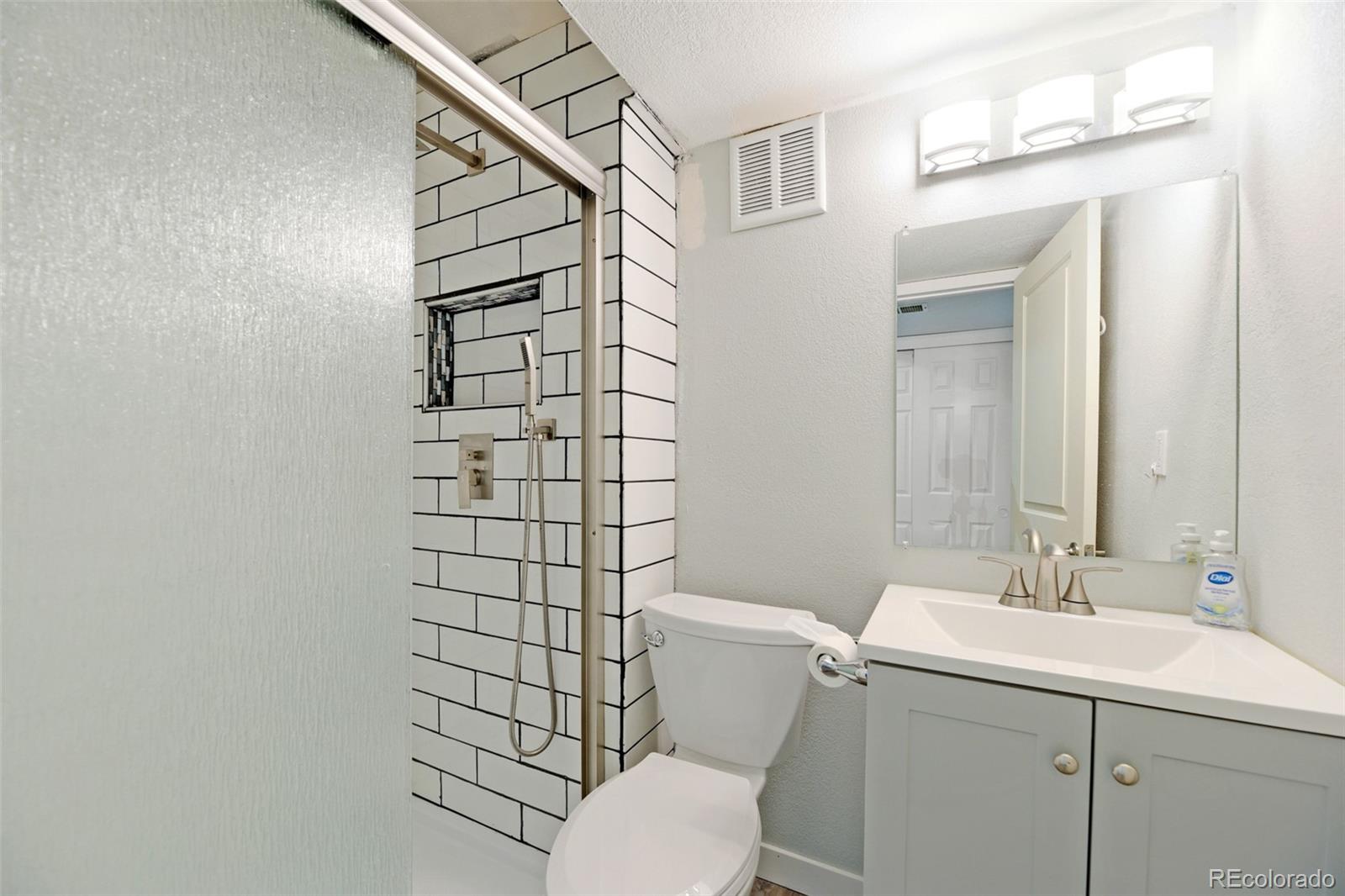 MLS Image #20 for 8274 s ogden circle,littleton, Colorado