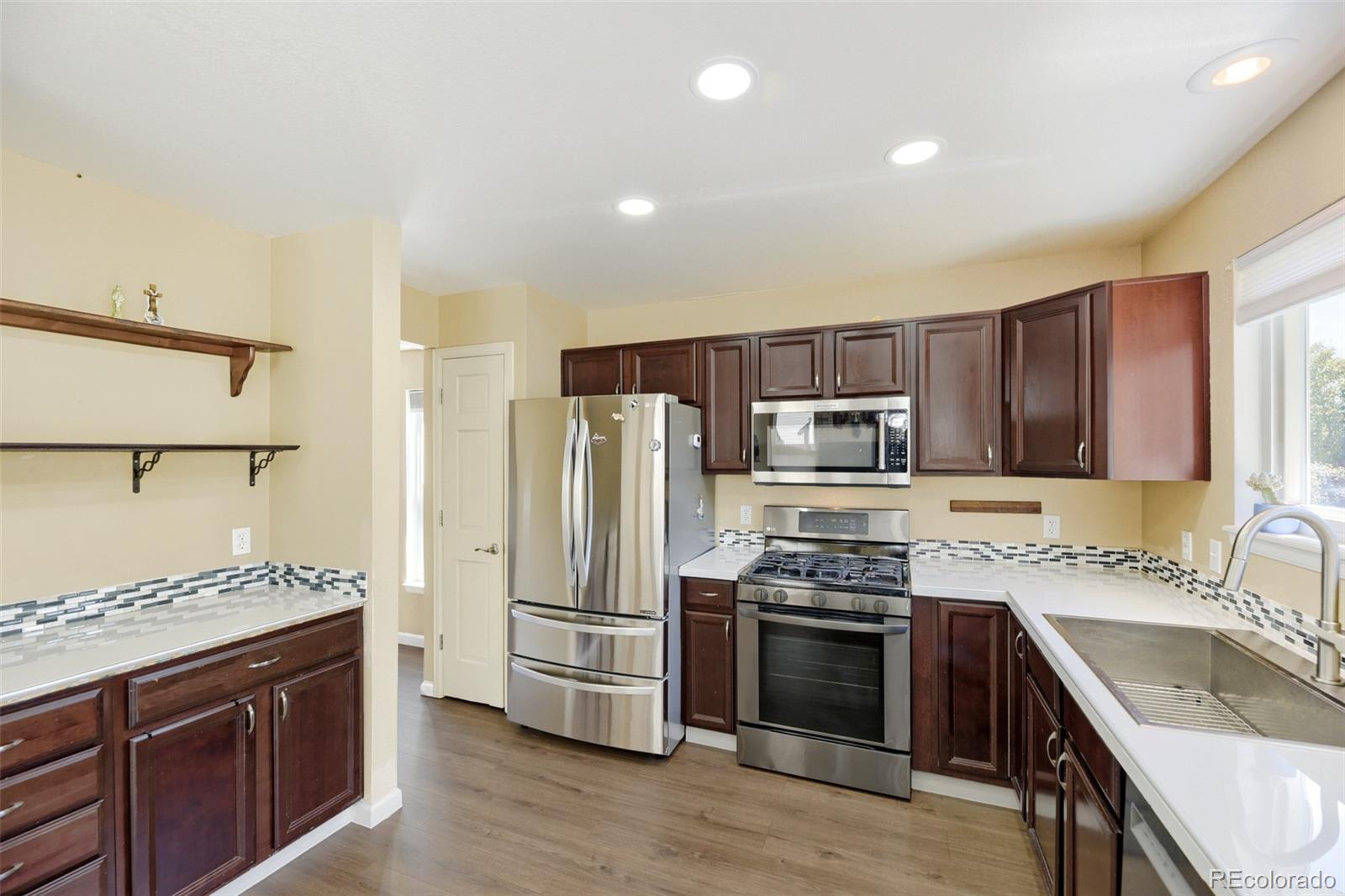 MLS Image #8 for 8274 s ogden circle,littleton, Colorado
