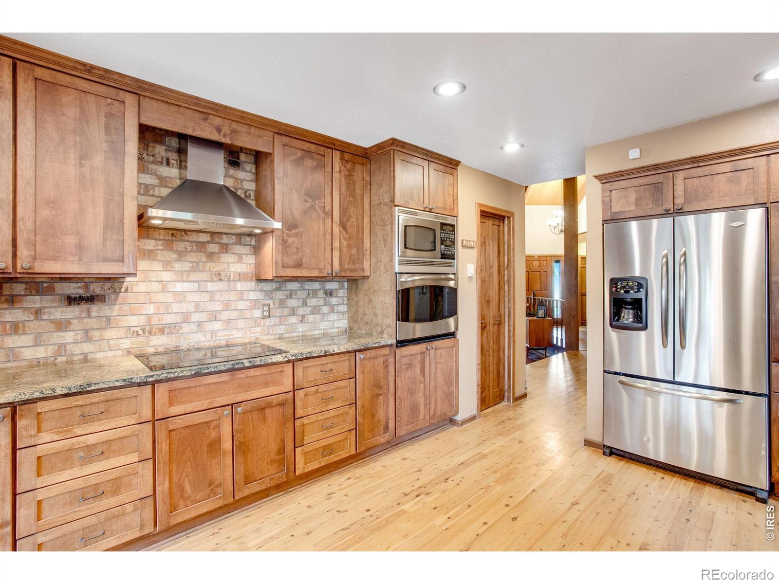 MLS Image #20 for 1923  sauk hill road,loveland, Colorado