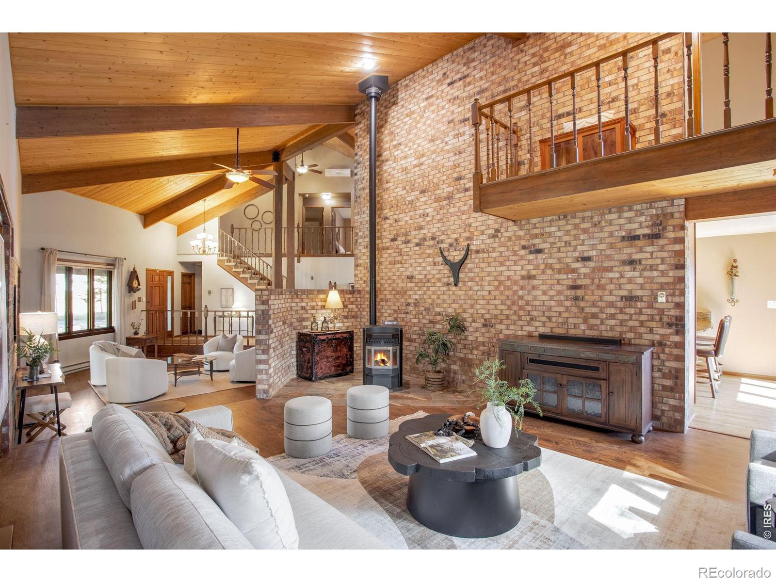 MLS Image #3 for 1923  sauk hill road,loveland, Colorado