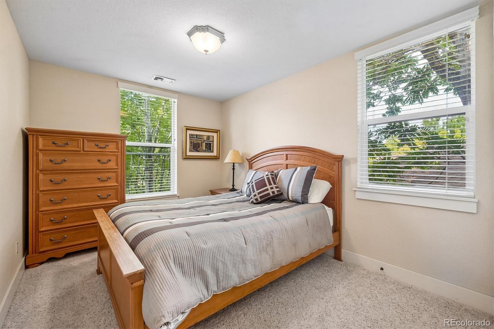 MLS Image #12 for 714 s washington street,denver, Colorado