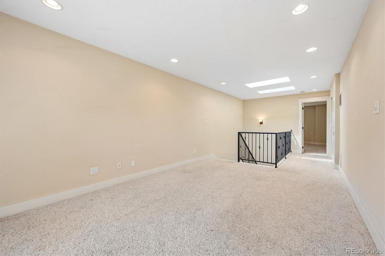 MLS Image #18 for 714 s washington street,denver, Colorado