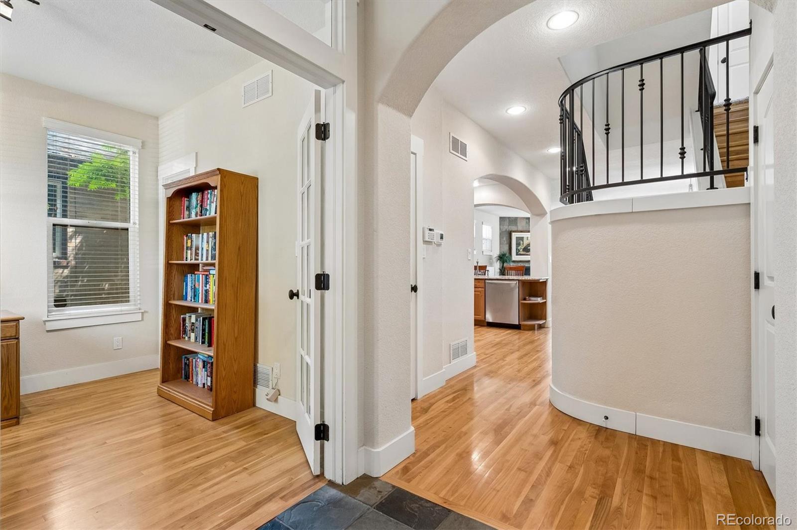 MLS Image #2 for 714 s washington street,denver, Colorado