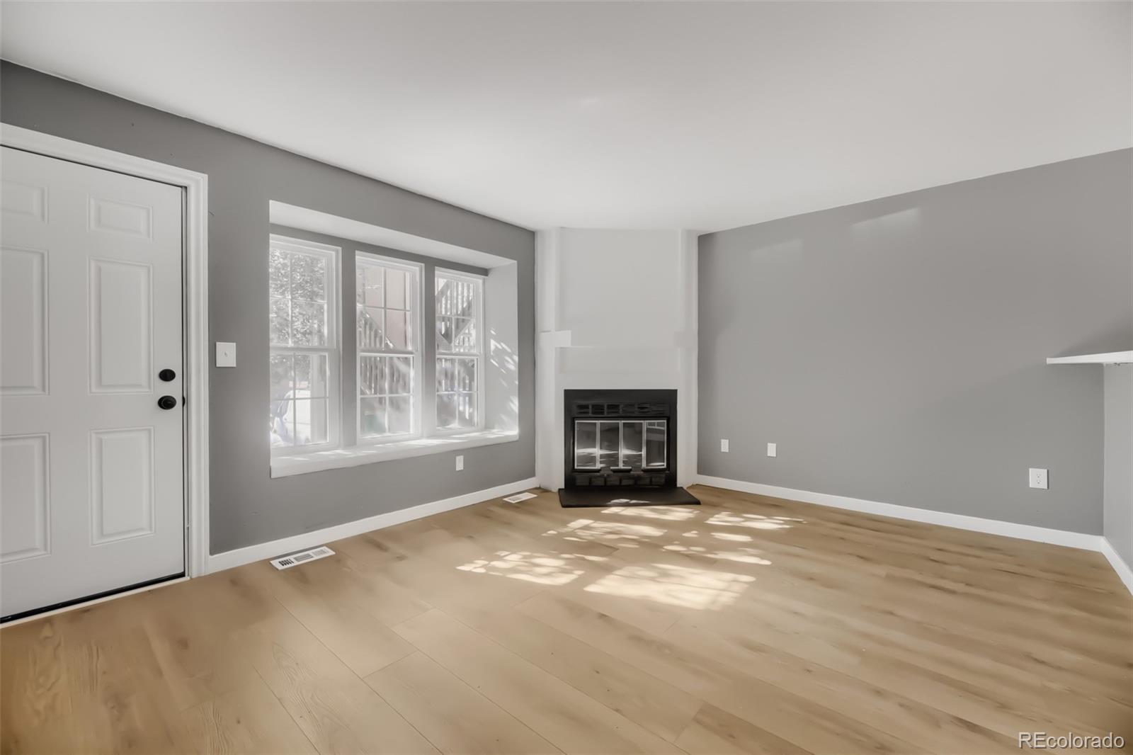 MLS Image #3 for 1254 s flower circle,denver, Colorado