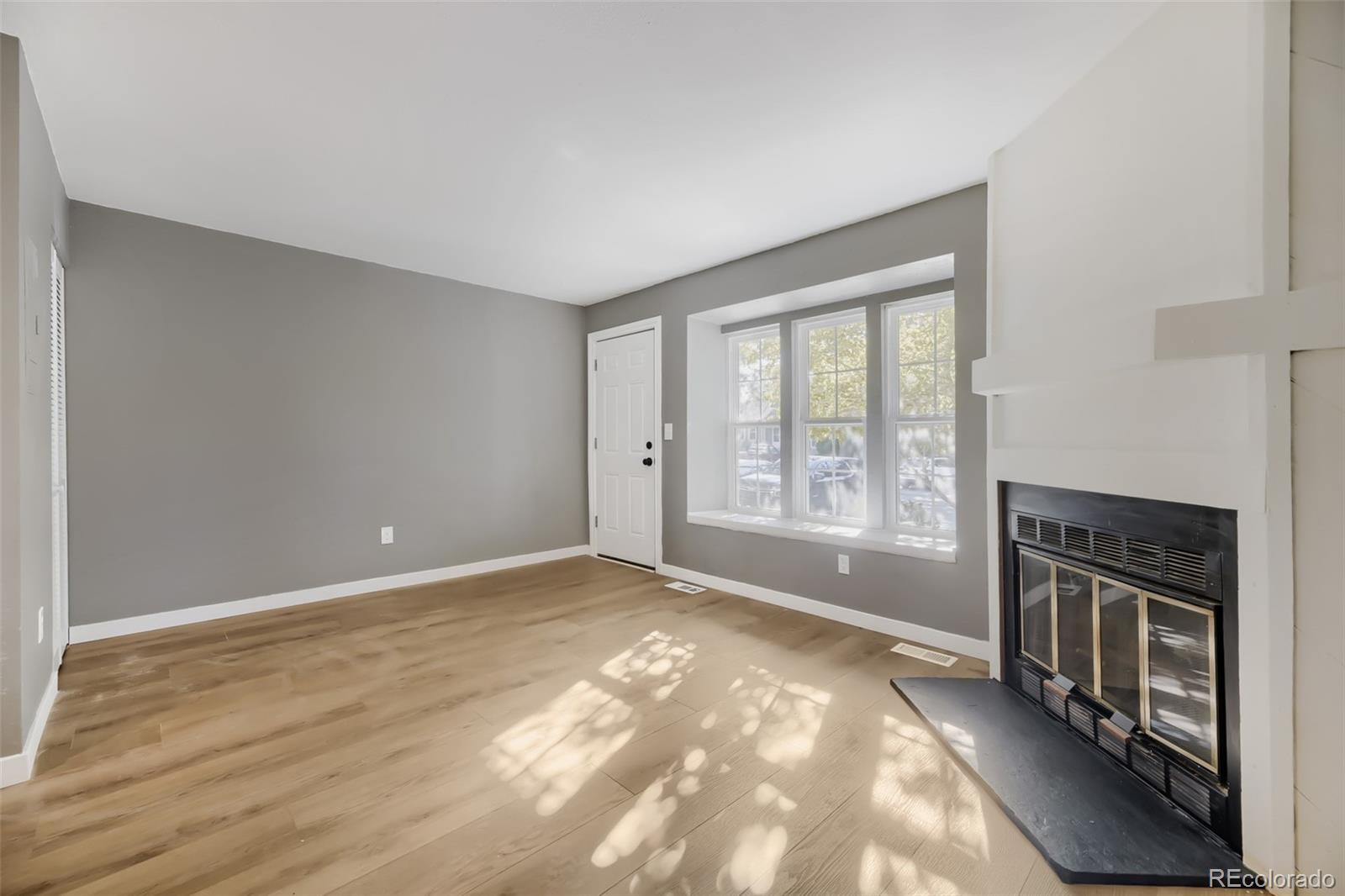 MLS Image #4 for 1254 s flower circle,denver, Colorado