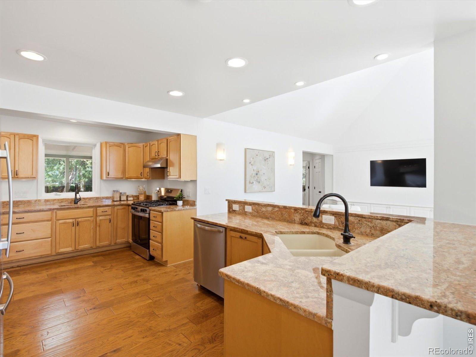 MLS Image #17 for 8418  stirrup lane,longmont, Colorado