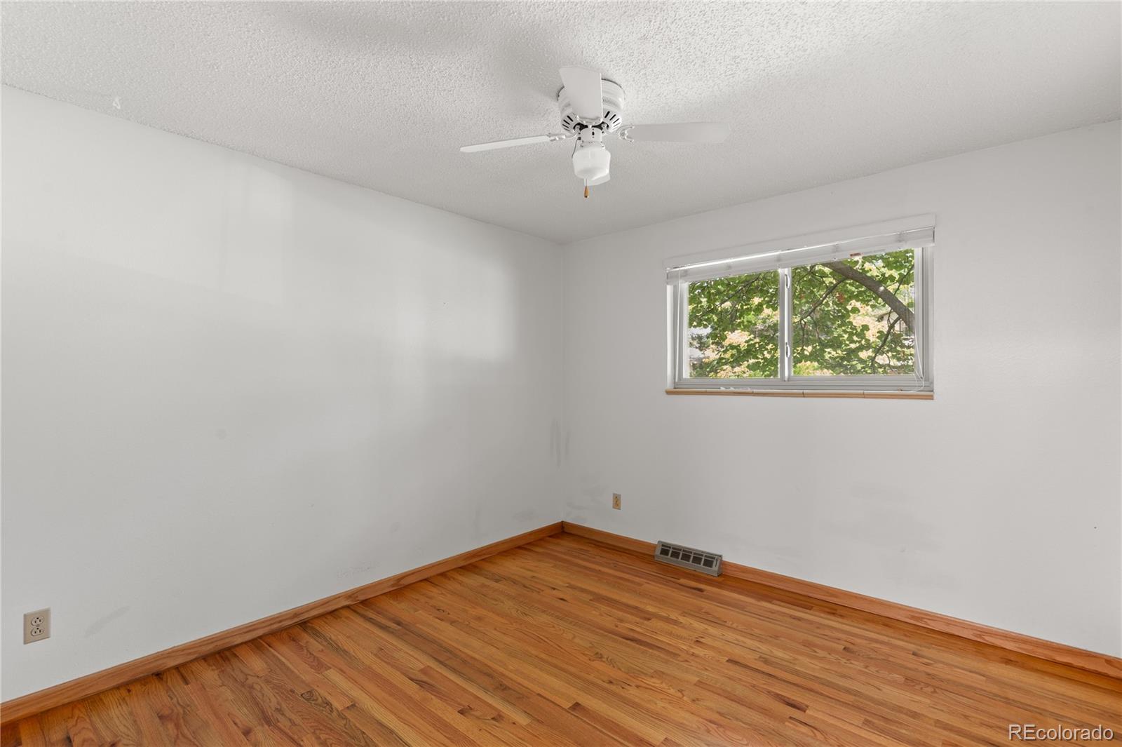 MLS Image #19 for 4200 w stanford avenue,denver, Colorado
