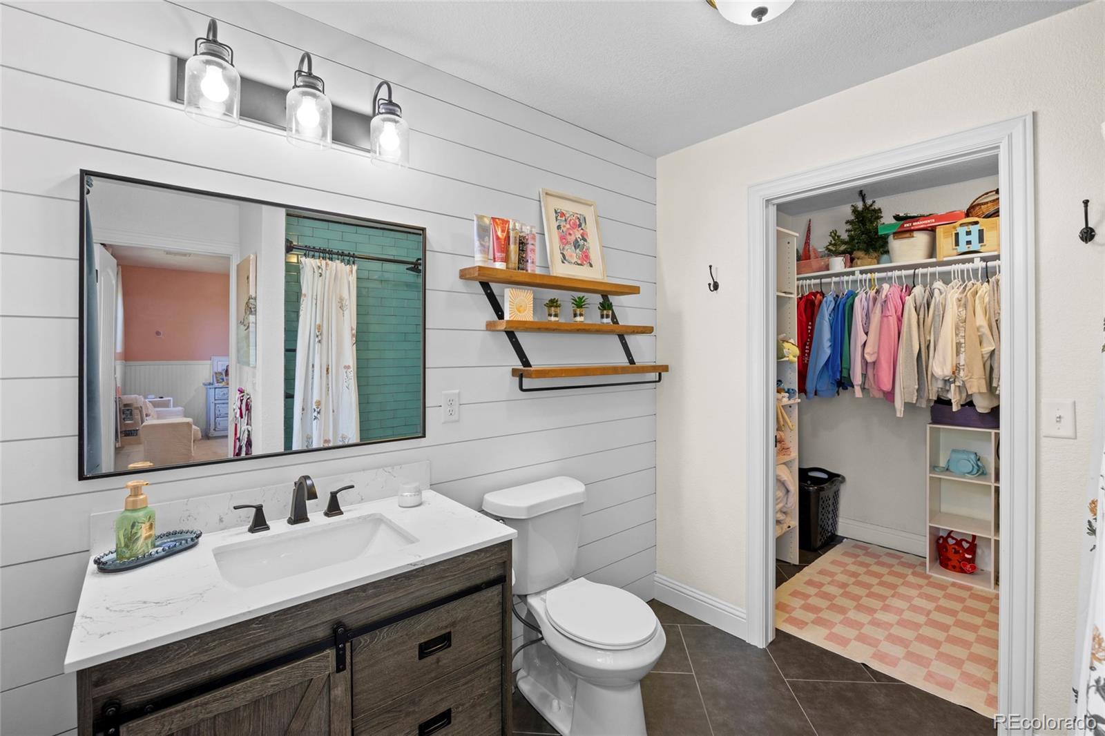 MLS Image #20 for 983  logan court,loveland, Colorado