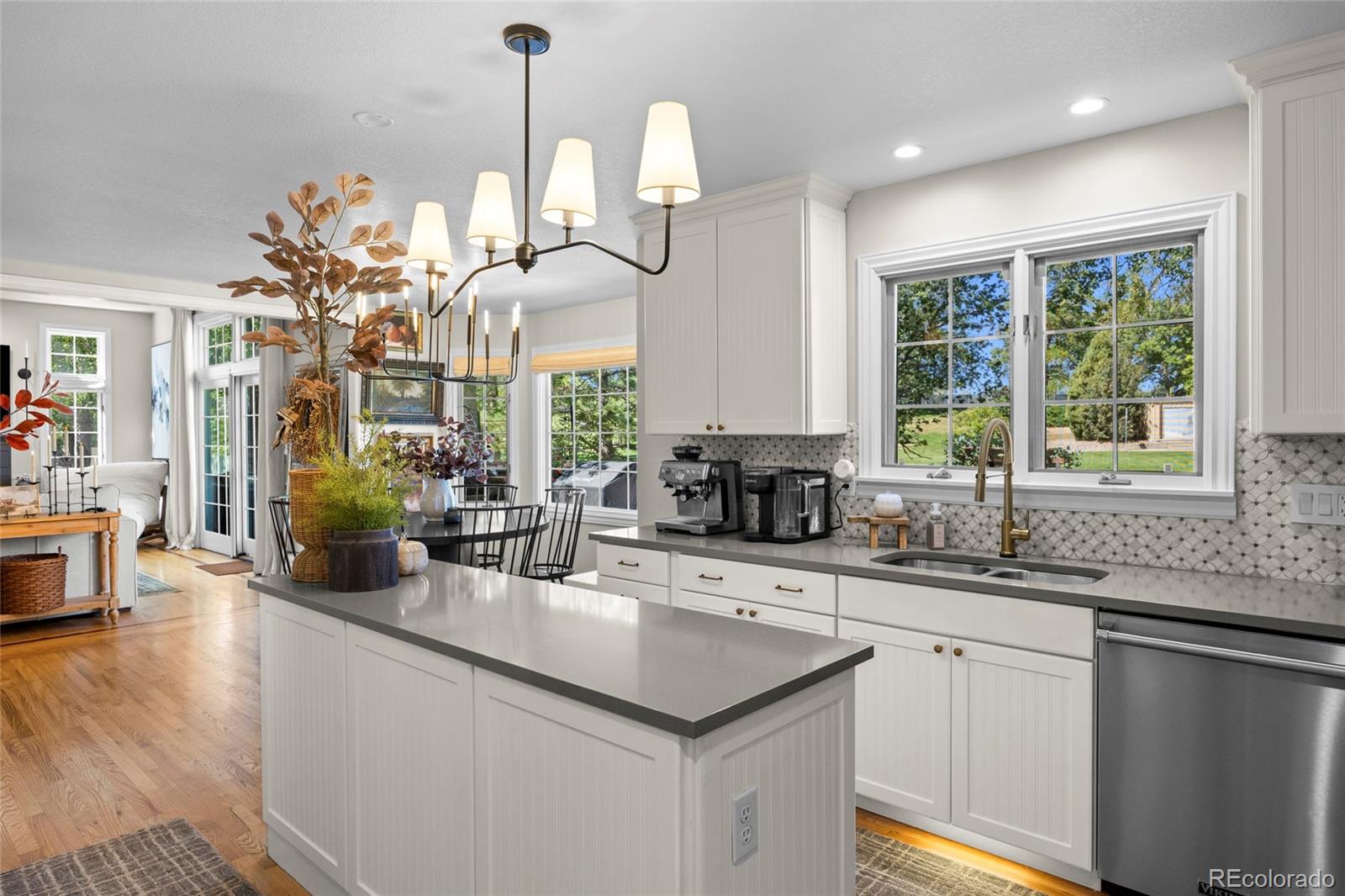 MLS Image #7 for 983  logan court,loveland, Colorado