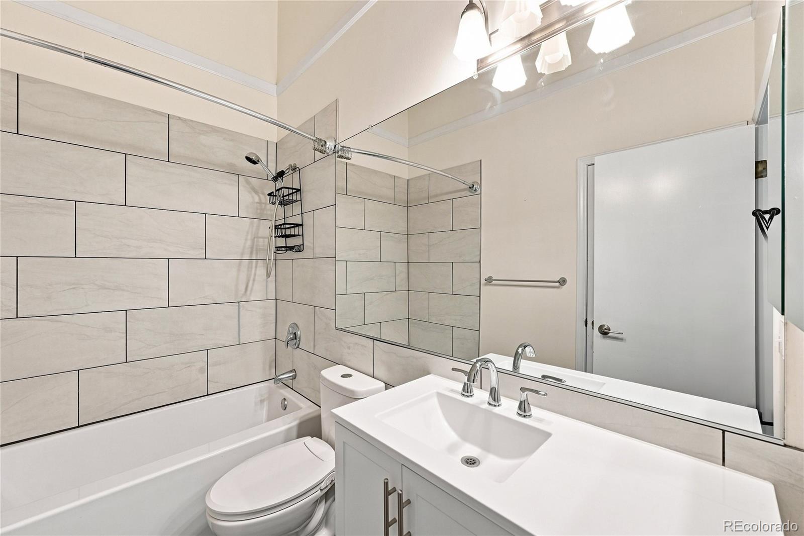 MLS Image #14 for 1228 s flower circle,denver, Colorado