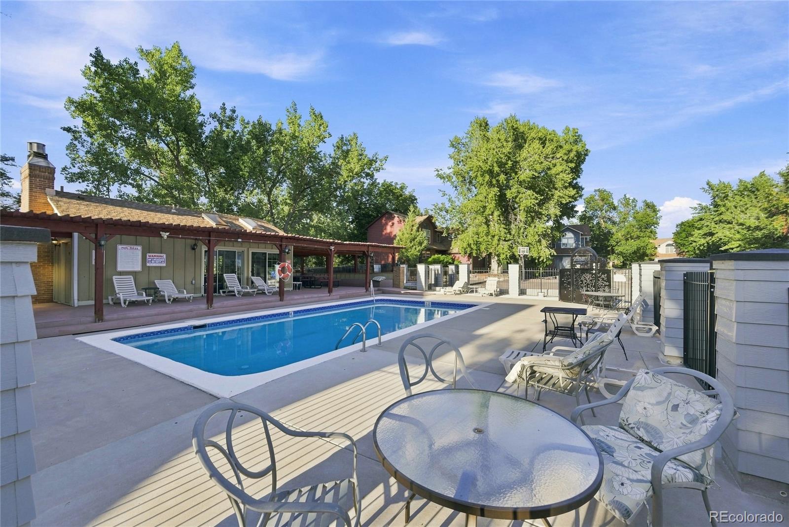 MLS Image #22 for 1228 s flower circle,denver, Colorado