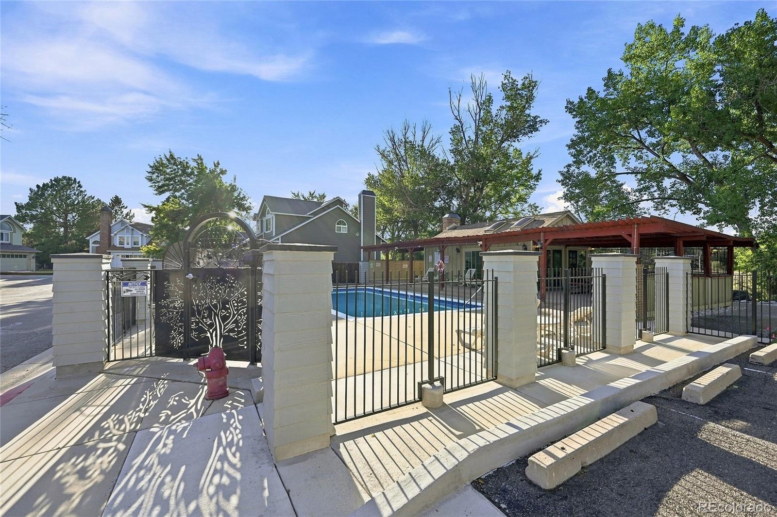 MLS Image #23 for 1228 s flower circle,denver, Colorado
