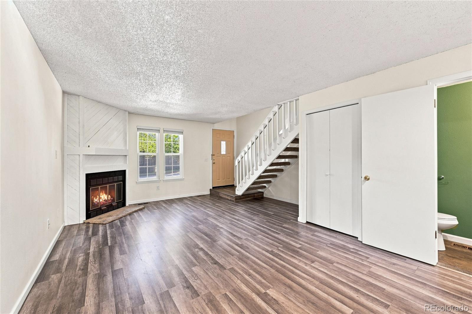 MLS Image #5 for 1228 s flower circle,denver, Colorado