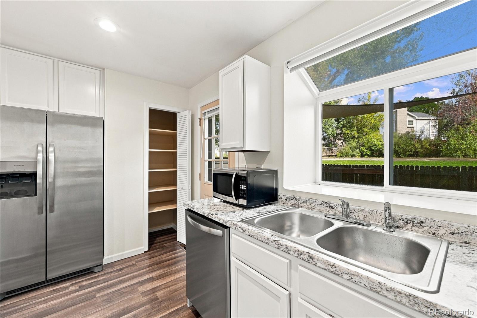 MLS Image #8 for 1228 s flower circle,denver, Colorado