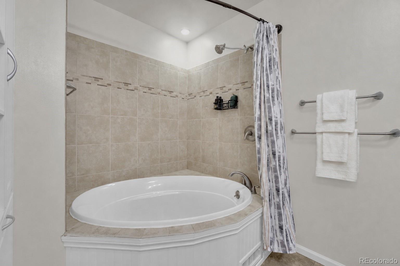 MLS Image #27 for 8923 w warren drive,lakewood, Colorado