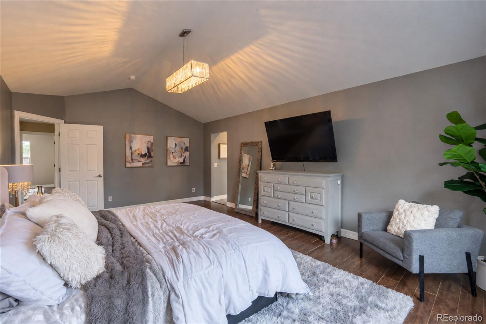 MLS Image #27 for 20214 e euclid place,aurora, Colorado
