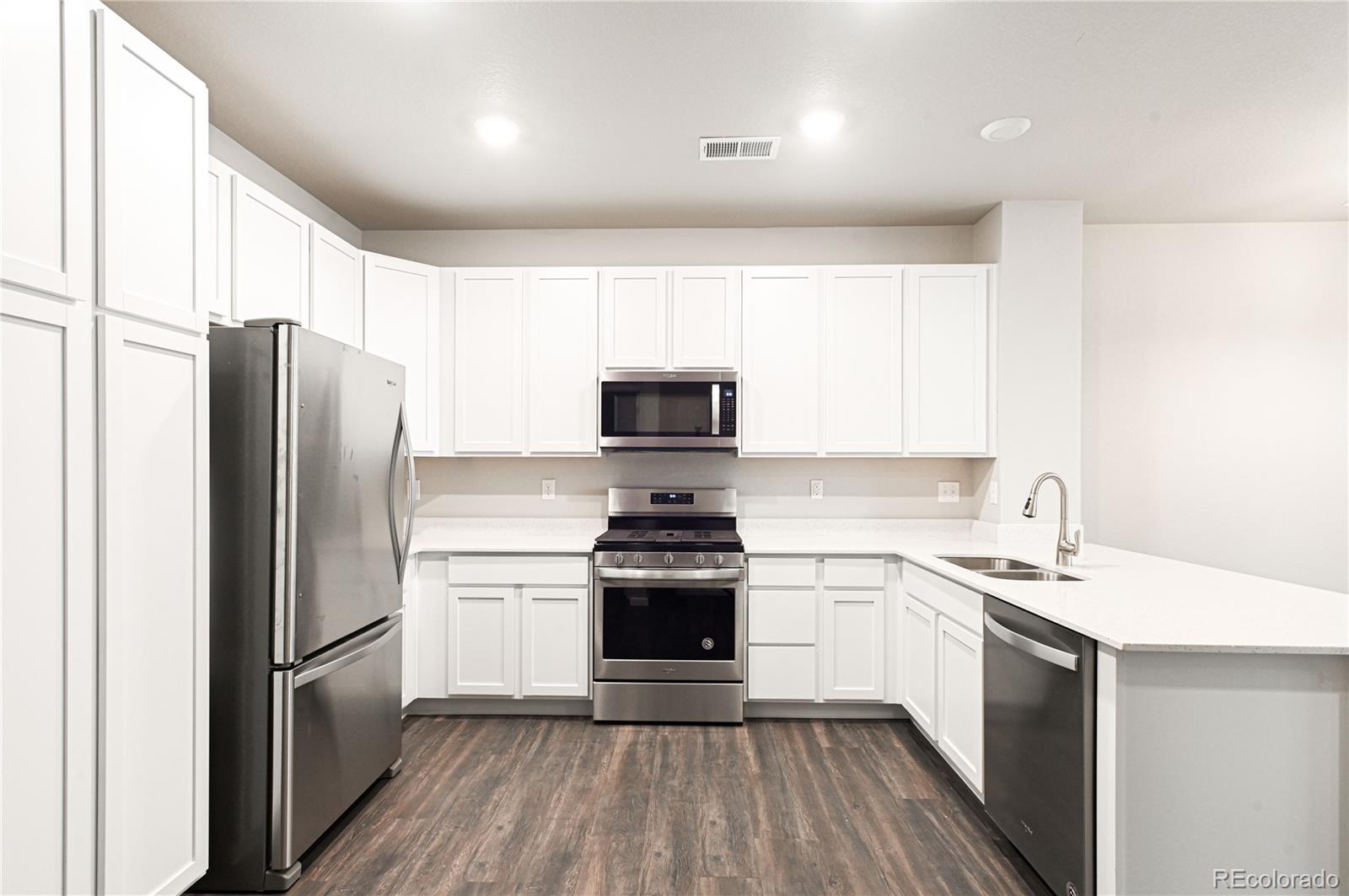 MLS Image #8 for 14883 e belleview drive,aurora, Colorado
