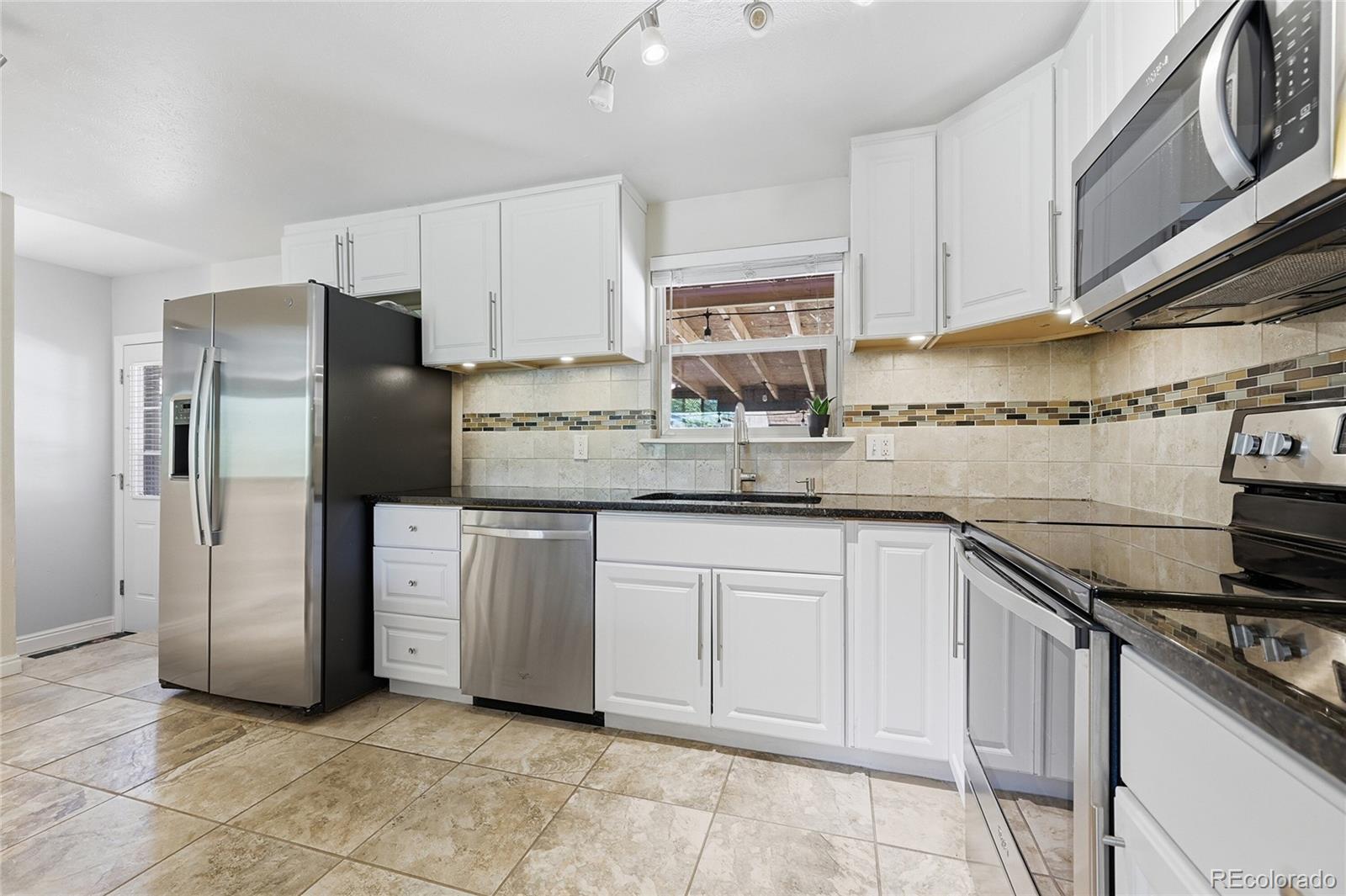 MLS Image #5 for 681 s quari street,aurora, Colorado