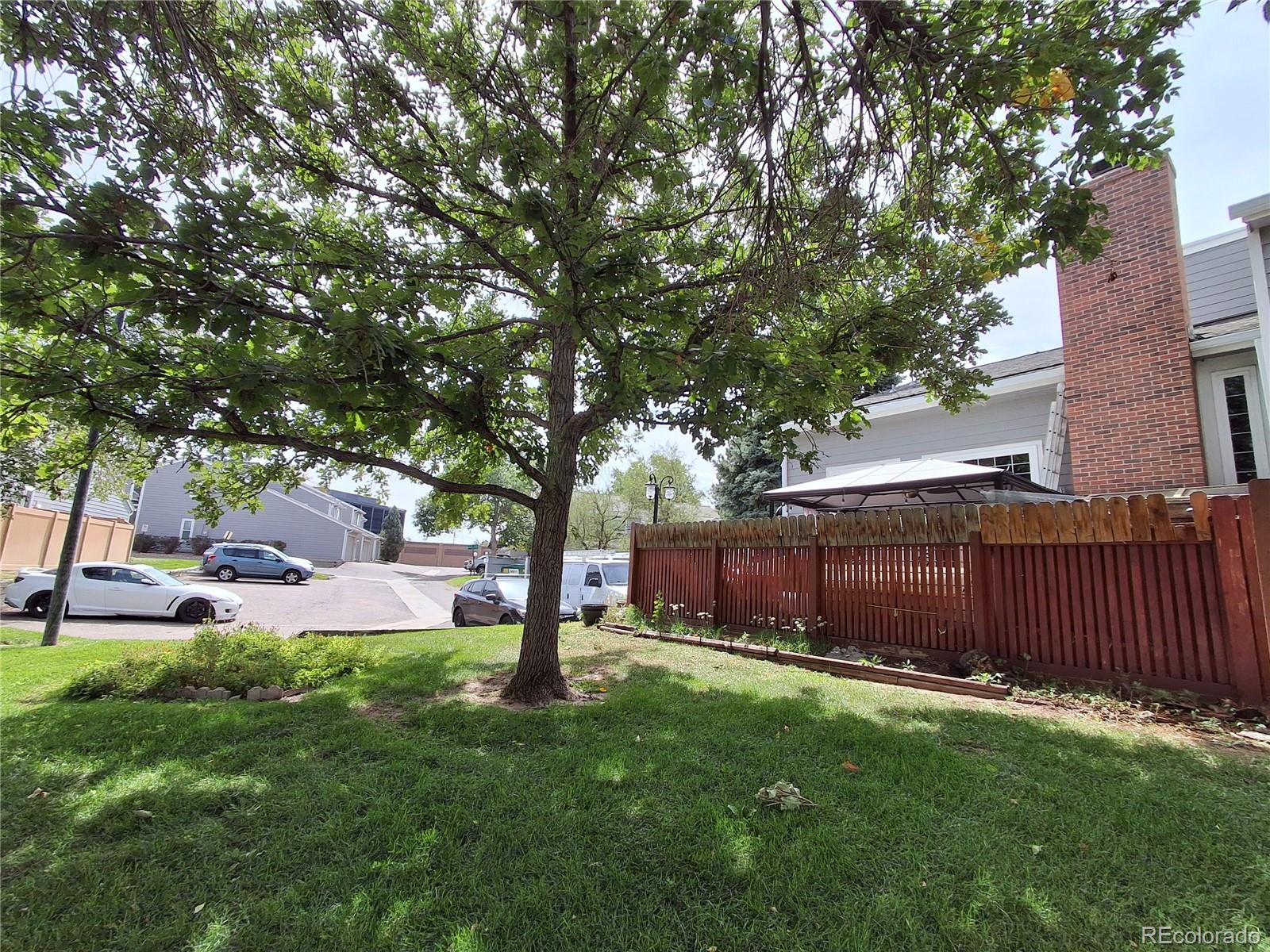 MLS Image #2 for 12553 e cornell circle,aurora, Colorado